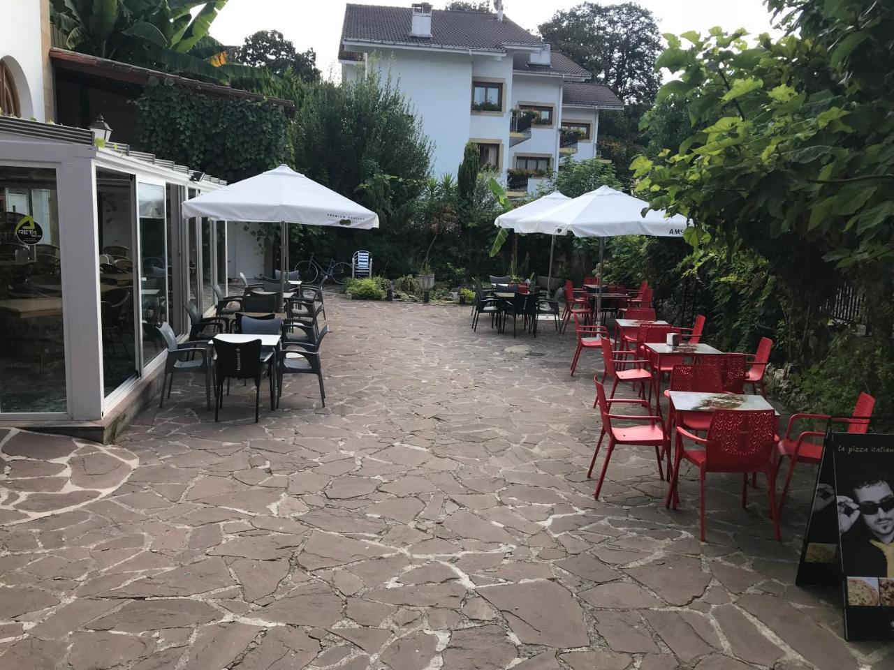 Hostal Ansonea Bera  外观 照片